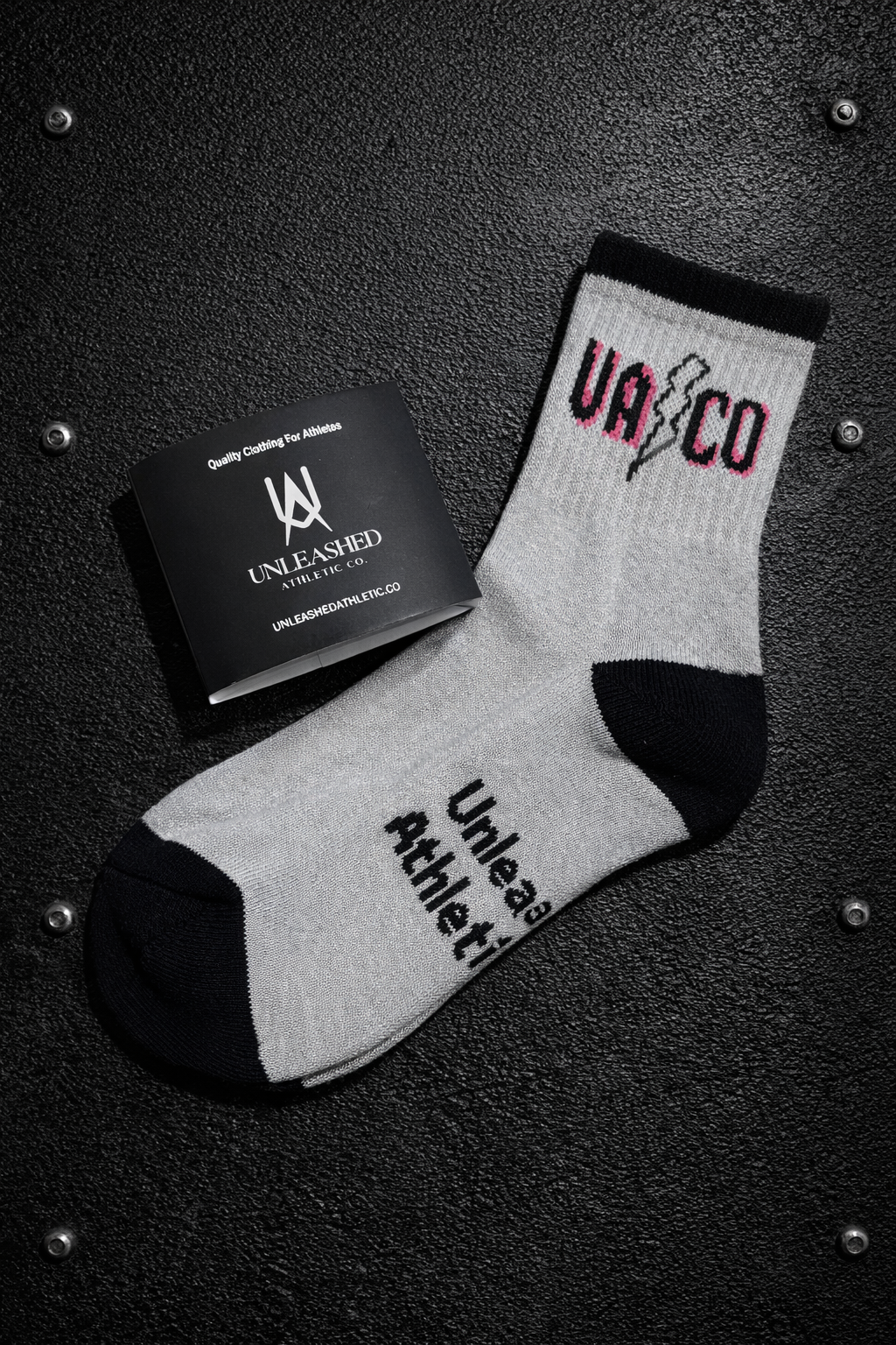 Bolt Quarter Sock