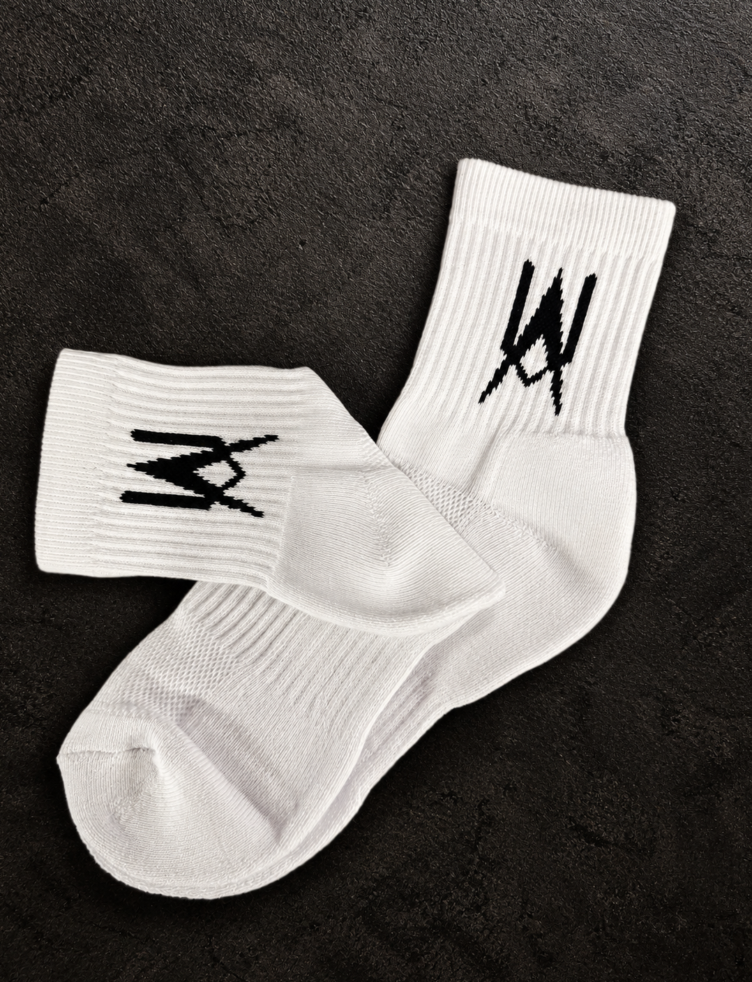 Unleashed Essential Midi Sock